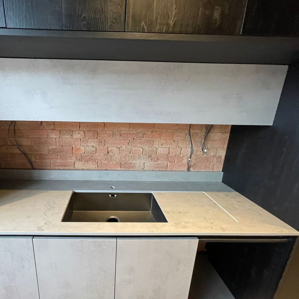 Neolith Recess drainers